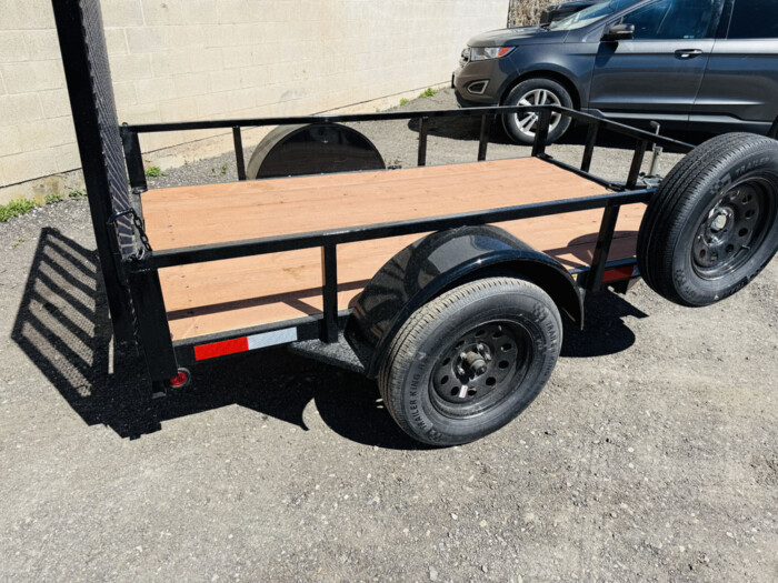 5x8 Utility Trailer with Fender Brace/Step and Rubber Mounted Lights - Image 6