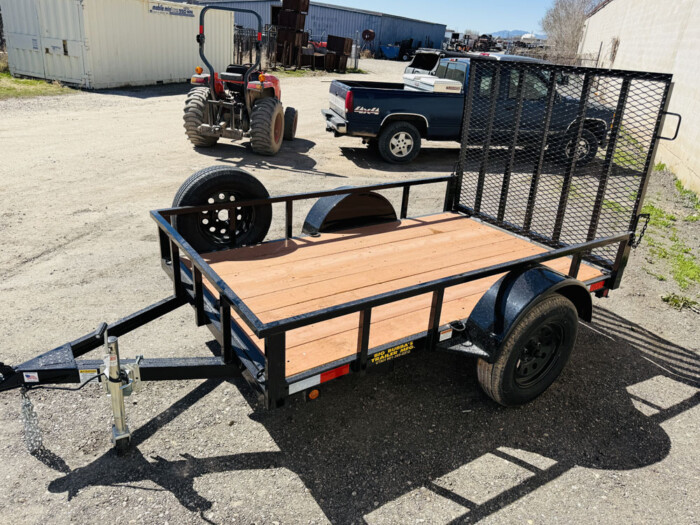 5x8 Utility Trailer with Fender Brace/Step and Rubber Mounted Lights - Image 8